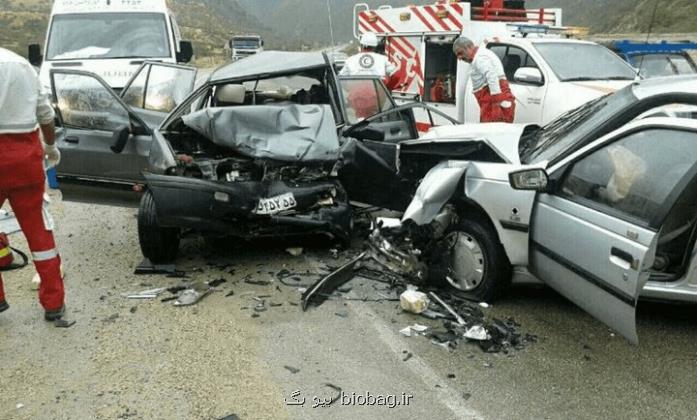 تصادف زنجیره ای در اتوبان قم ۱۱ مصدوم و ۲ فوتی برجای گذاشت